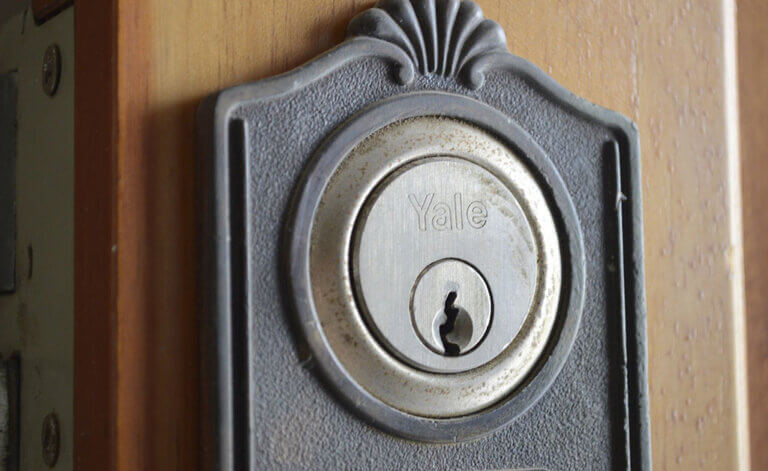 Everything-You-Need-to-Know-About-Deadbolts-Before-You-Buy-One---KLS-MD-Silver-spring-locksmith